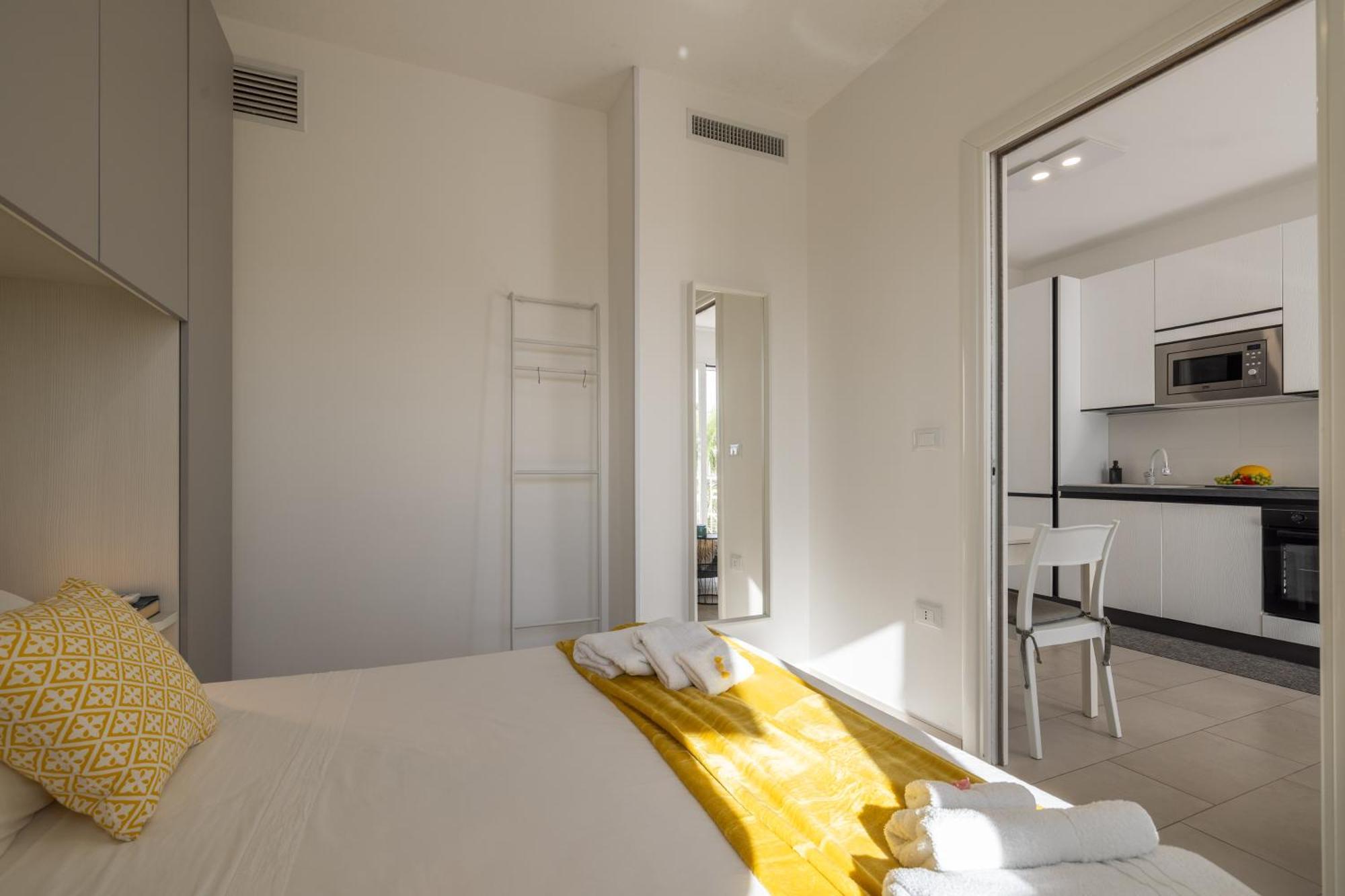 Tramonti Incredibili In Piscina - Apartment8 Con Ac Wifi In Residence Santa Maria al Bagno Zewnętrze zdjęcie